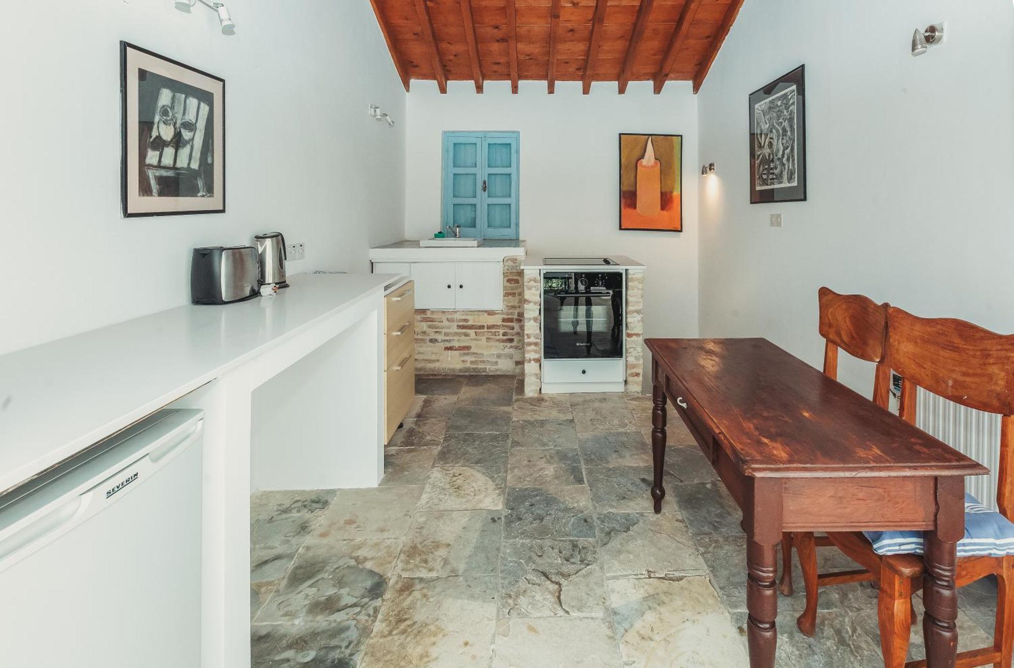 Archondia House - Holiday Apartments With Pool 칼라바소스 외부 사진